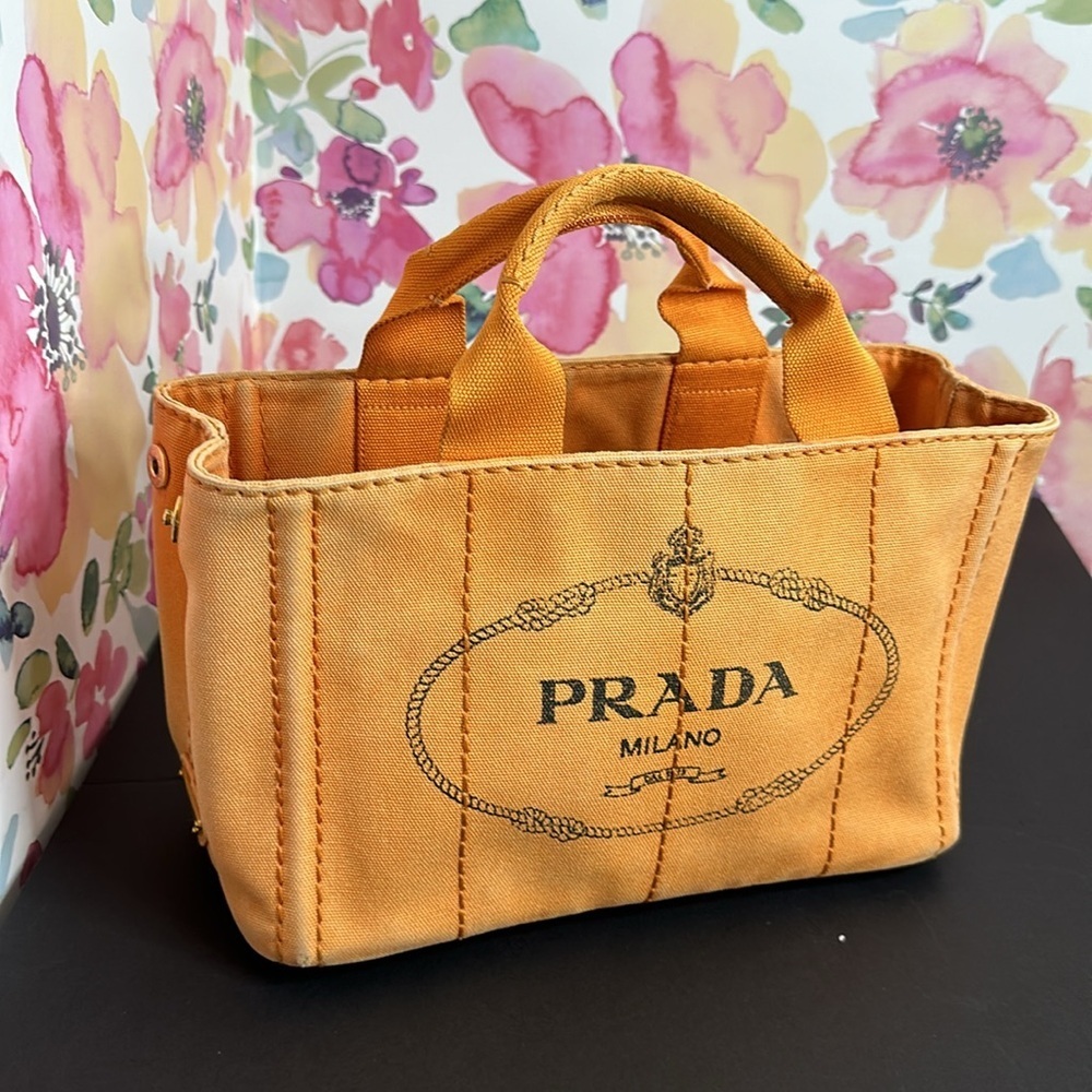 💯Authentic Prada Canapa Tote PM Sized🍀 - Picture 3 of 17